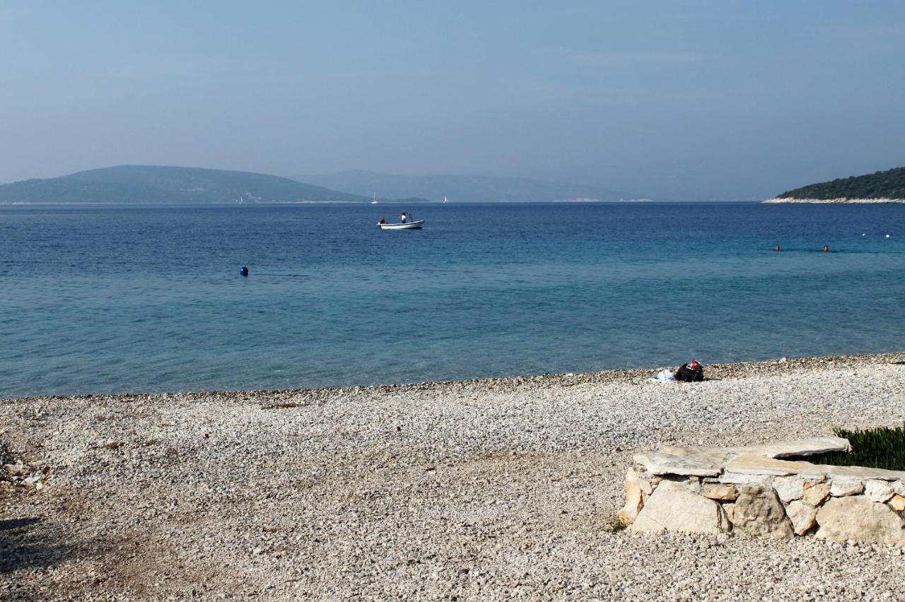 Apartments By The Sea Maslinica, Solta - 14748 Εξωτερικό φωτογραφία
